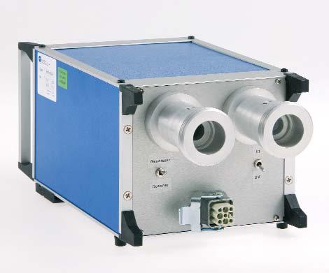 amplifiers series 3000/4000. The device is available with up to two light sources (UV/IR) and will be delivered along with connection cables.