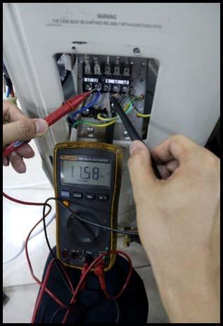 DIAGNOSIS AND SOLUTION (CONT) Fig. 29 Test the DC Voltage Use a multimeter to test the DC voltage between L2 port and S port of the outdoor unit.
