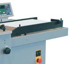 4 AutoRillnak Pro 33 / AutoRillnak Pro 50 Automatic creasing - also for large formats