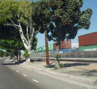 INTRODUCTION INTRODUCTION W3: Wilmington Waterfront Park W4: Red Car Line Connection With the vacation and removal of most north-south streets (King Avenue excluded), the buffer between Figueroa