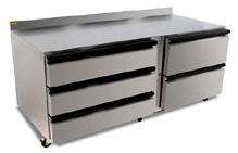 UNDERCOUNTER FREEZERS Silver King s sleek freezer units are uniquely designed to increase square footage in any space and also reduce energy usage.