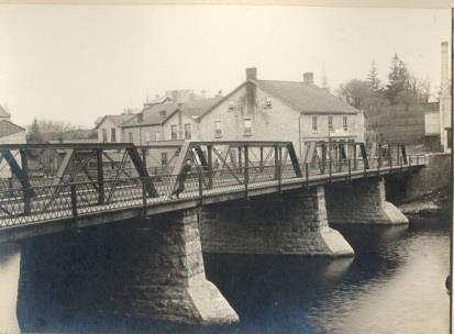 Cultural Heritage Victoria Street Bridge Bridge History and Description Originally constructed in 1871 A half-hip Pratt truss