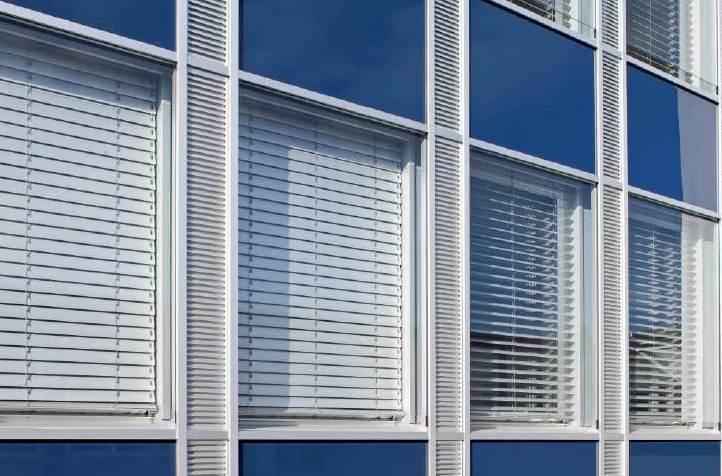 Explanation of basic terms exterior blinds can do this. The leading manufacturers provide both outdoor and indoor blinds.
