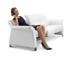 The subtle and soft rocking motion increases your comfort in any position. With our new and unique Stressless LegComfort system, we take comfort experience a huge leap forward.