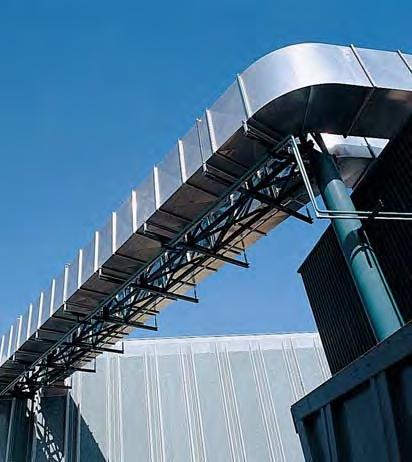 Each self-moving machine is equipped with a sort of bucket elevator, to reclaim the material, and with distribution conveyors.