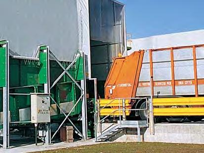 Each line has two large conveyors: a conveyor for receiving and storing and a second designed for receiving and lifting waste.