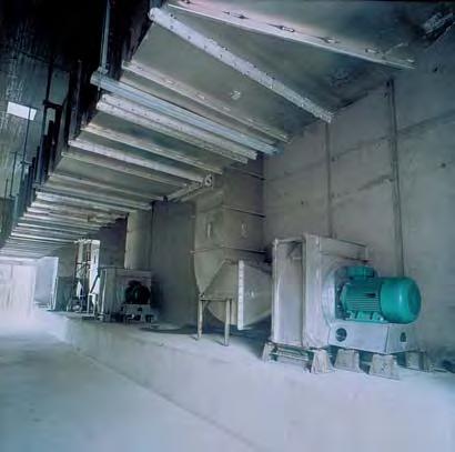 The plant uses biotunnel composting technology for the biological treatment of or-ganic waste deriving from screened mixed municipal waste, as well as organic material deriving from source separation.