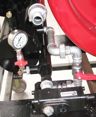 remove the closing nuts A (on the pump inlet) and B (from pump to the burner); 2 screw the rotating nut of the two