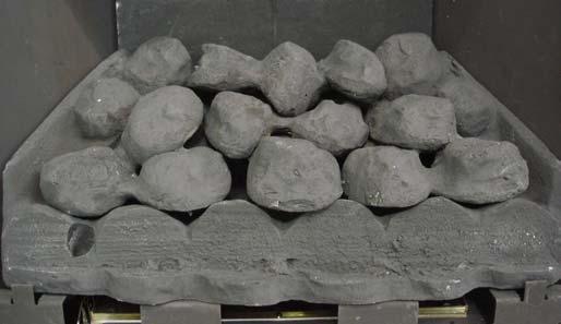 Place the moulded coal piece marked on the underside D onto the matrix as shown in figure 14. 6.