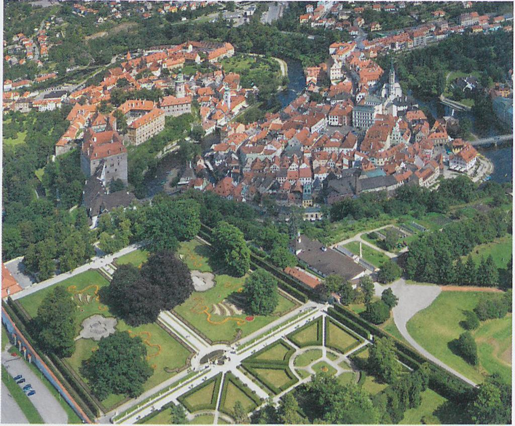 During the 1990s and the first decade of the 21st century, all important buildings in the castle complex were repaired and restored, step by step,