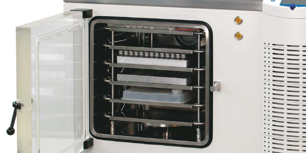 DOUBLE-CHAMBER SYSTEM: Ice condenser directly behind the drying chamber Large