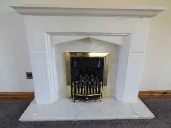 71m) Having a coal effect gas fire with marble effect insert and hearth plus stone effect surround, two wall light points, double radiator and double glazed windows to both the front and rear