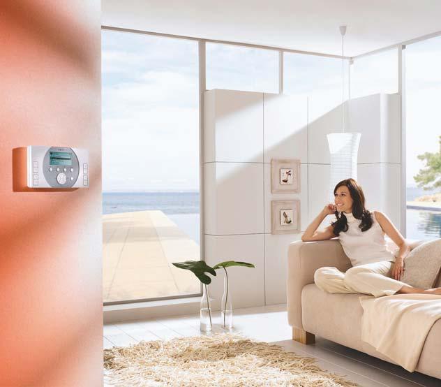 60/61 Everything under control from wherever you are Take advantage of the particularly convenient wireless digital TeleControl program from Viessmann to regulate your heating system.