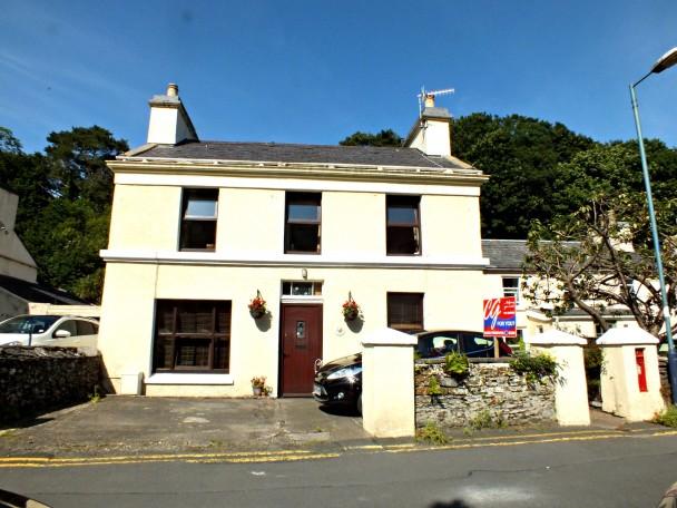 Beautifully Appointed Detached Manx Cottage.