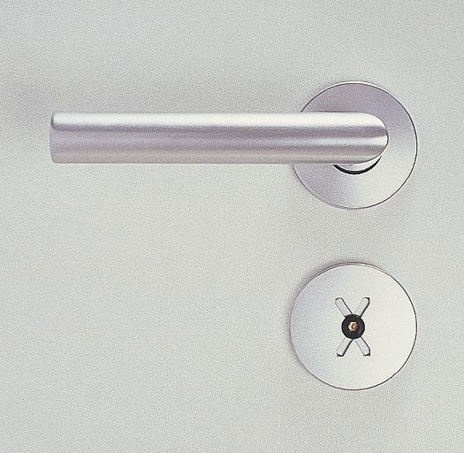 Hinges: Three part edge hinges developed by KEMMLIT made of Ø20 mm aluminium,