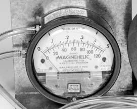 2 Before taking the reading, make sure that the magnehelic gauge is level and at 0. Refer to the flow measuring station s chart to determine your unit s airflow velocity.