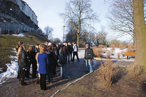 2010. a sügisel toimus Tallinna Õpetajate Majas keskkonnahariduse konverents Meie meri lasteaedade õpetajatele, osalejaid oli taas sadakonna ringis ning oktoobris sai kahe nädala jooksul külastada