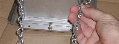 Insert open Jack Chain link or S