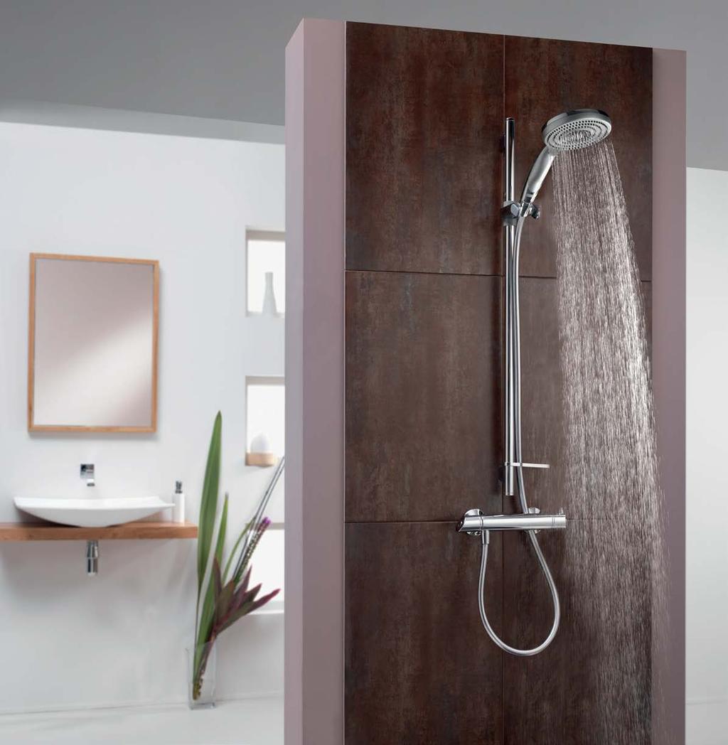 HIQUXT HiQuXT is a thermostatic shower and bath shower mixer range that combines timelessly stylish looks with an exceptional showering
