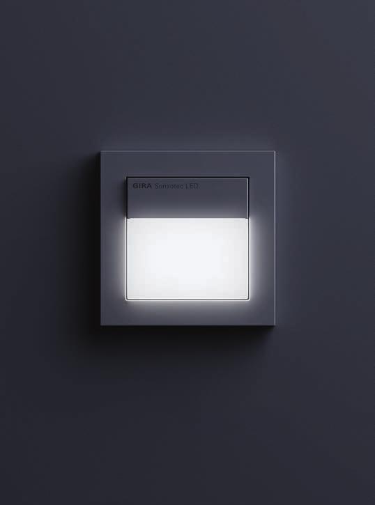 If more light is needed, the user can switch on the room lighting with a single, contactless motion at a distance of approx. 5 cm.