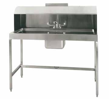 UL/cUL (110-120V units) and CE (220-240V units) Stainless steel, kidney-shaped table with scissor lift can carry a centralized load of 5000 lb. (2268kg) or an offset load of 2000 lb. (907.2kg).