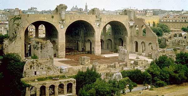 Basilica of Maxentius & Constantine (Nova) 4 th century CE (AD) Very large, vast interior 280 x 88 x 120 high Destined for