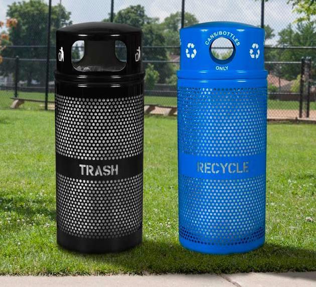 Landscape Series WR-34R DM / RC-34R DM RC-34R DM The Landscape Series is a 34 gal. perforated waste receptacle with RECYCLE or TRASH laser cut into the body.