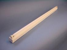 RL4 Manufacturer s Ref: PJR Engineering 8W T5 SLIM BATTEN, Ref: PJR108 PBW/B None Nightlight underneath sink or in bathroom cove detail 1 x 8W Linear T5 fluorescent Luminairem with integral high
