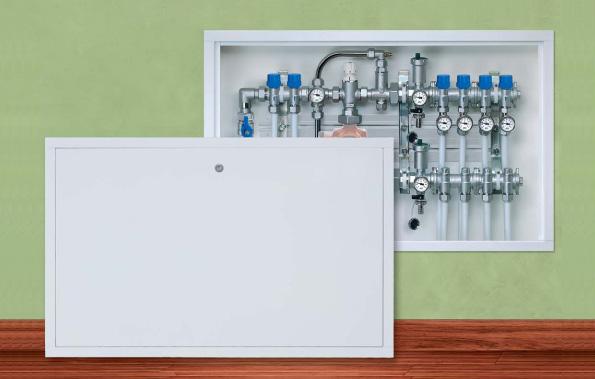 Design & Installation issues to consider when planning underfloor heating MANIFOLD PLACEMENT Manifolds are a key part of the system and need to be placed as centrally as possible in the house for
