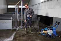 transport or food industries. The MC 8P is a machine with high water flow - quick to install, easy to move around and comfortable to use.