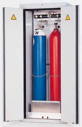 2 Assembling of pressure gas bottles TRG.197.