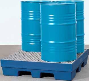 2598 Capacity with grid: 4 drums of 205 litres Capacity without grid: 9 carboys of 60 litres Polyethylene pallet with integrated forklift truck pockets for safe and easy transit