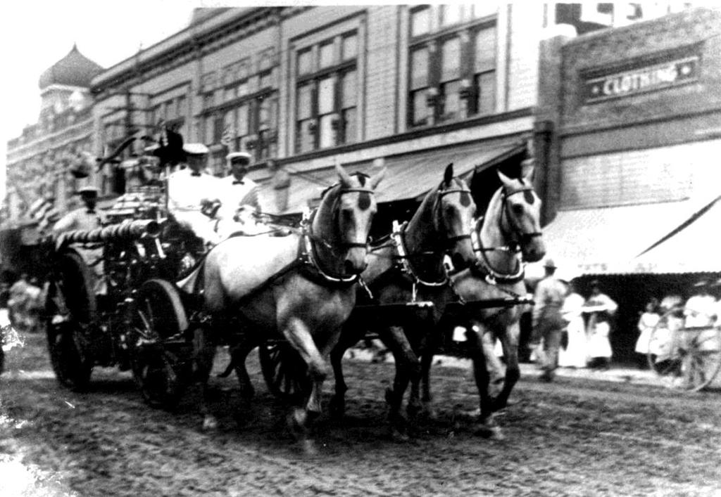 1909, July 4th Parade, Traveling east on Congress between stone and Scott with Old