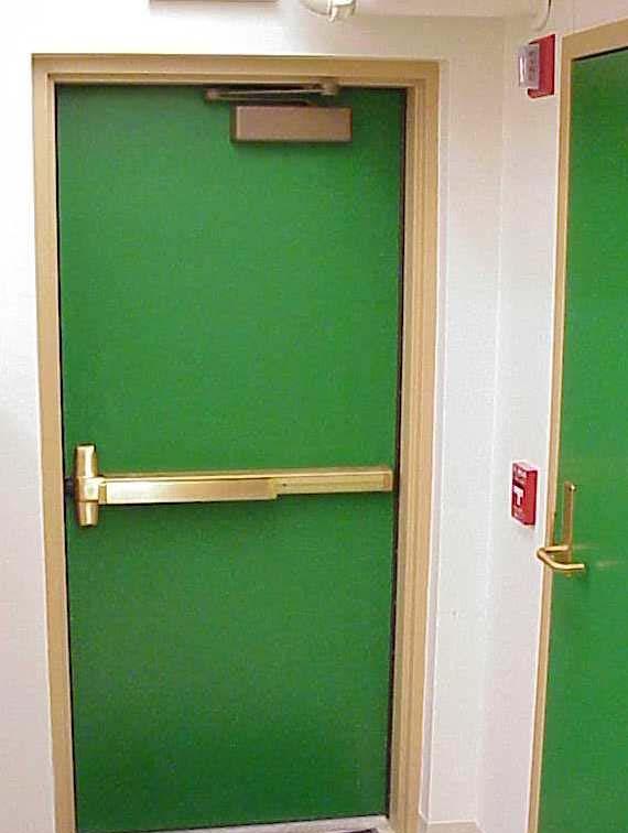 What s A Fire Door? Fire doors are designed to withstand fire, heat and smoke for a period of 20-minutes to 3 hours.