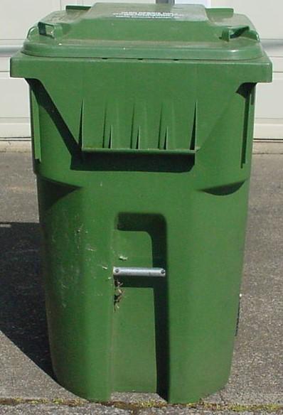 Mixed Recycling (sometimes r efer r ed to as comingling) is a collection method that is becoming increasingly common.