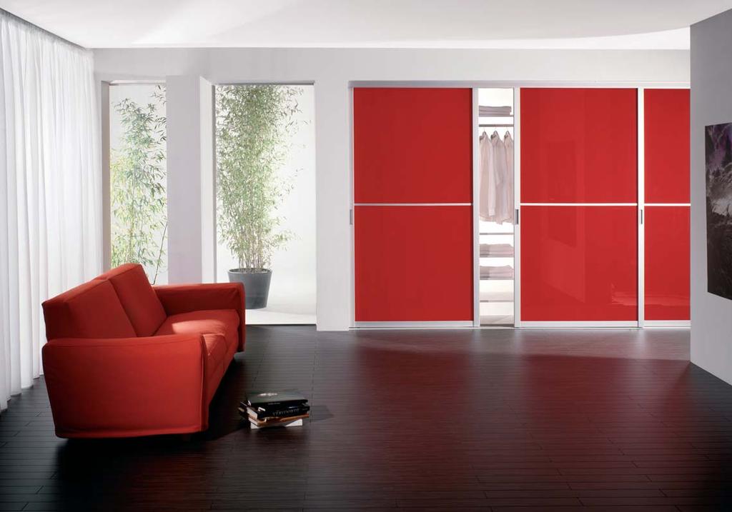 Beautifully crafted designs created to bring stunning functionality to your interiors are the hallmark of the noteborn range of aluminium sliding doors.