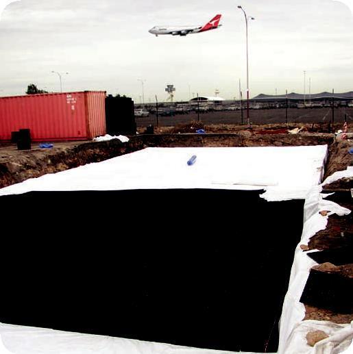 Case Study CLIENT: Kingsford Smith Airport LOCATION: Mascot, NSW, Australia COMPLETION: March 2007 INSTALLATION VOLUME: 270m³ (9,535ft³) DISTRIBUTOR: Atlantis Water Management ESTABLISHED IN 1986