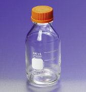 Corning Storage Bottles Physical properties of Corning Glass and Plastic Bottles C H E M I C A L R E S I S T A N C E Thermal Recommended Not Recommended Sterilization Durability PYREX Glass Almost