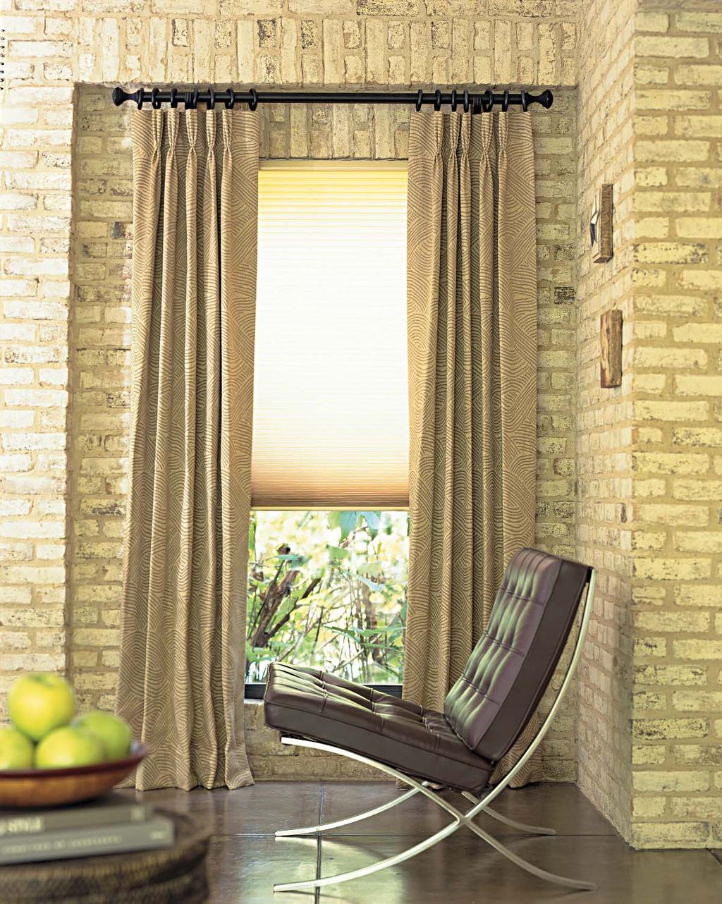 Levolor/Kirsch Window Fashions KIRSCH WOOD TRENDS Product Category: Drapery Hardware This exciting update to the popular Kirsch Wood Trends collection includes 10 new finial designs featuring