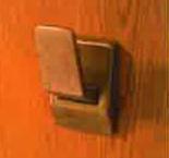 Door handles Wipe the door handle and surrounding
