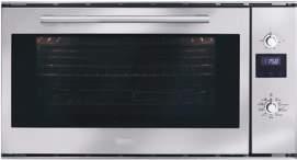distribution with reduced hot spots and consistent heat Extra large 102 litre oven capacity Dark / black tinted glass on