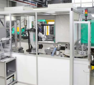 2 3 ALLROUNDER in the clean room: the entire production process operates under identical clean room conditions. Tailored: autonomous system solutions for cleanroom applications.
