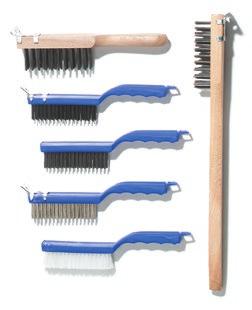 EQUIPMENT CLEANING BRUSHES Scratch Brushes Compact profile for heavy scraping and cleaning in tight, narrow spaces; provides quick, aggressive removal of grease and deposits Available with wood
