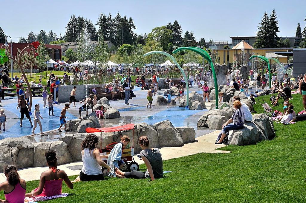 Sprayground at South End Recreation & Adventure (SERA) Campus (left) Meadow Park Golf Course (right) Special Recreation Facilities Outdoor or indoor facilities offer opportunities for programmed