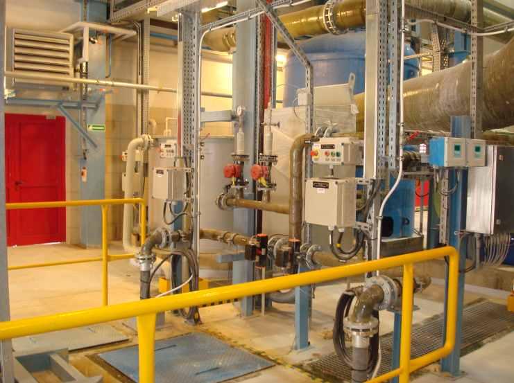 We supply and install waste gas analysis systems for both technological purposes (combustion process control) and environmental protection purposes.