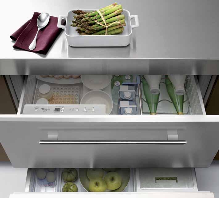 INTELLIGENT REFRIGERATION FOR FRESHER FOOD Whirlpool s built-in fridges offer a choice of sizes to suit your space, with innovative, tailored storage solutions for numerous types of food and drink,