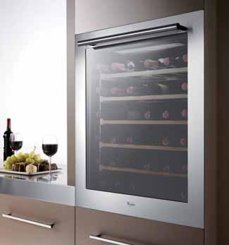 WINE STORAGE ARC 226 Wine cellar Key features Digital display Black inner liner 5 Wooden shelves in oak Anti UV