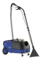 High spraying capacity with carrying handles for convenient transportation. HOME CLEANER: Keeps your belongings intact.