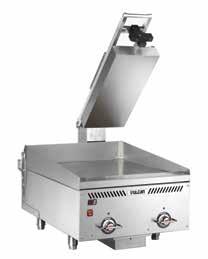 GRIDDLES & CHARBROILERS Manual Clamshell (VMCS) Griddle Accessory Maximize Griddle Production, Cut Cook Times in Half and Add Consistency to Your Cooking Process. Mounting Frame required. See page 37.