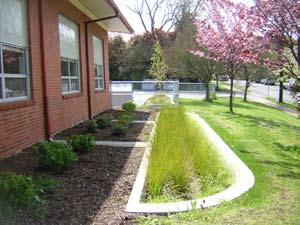 Appendix M: Protecting The Building Foundation To protect a building s foundation or basement, waterproof liners for flow-through rain garden facilities should be considered in areas with
